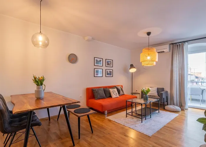 City Garden Apartment